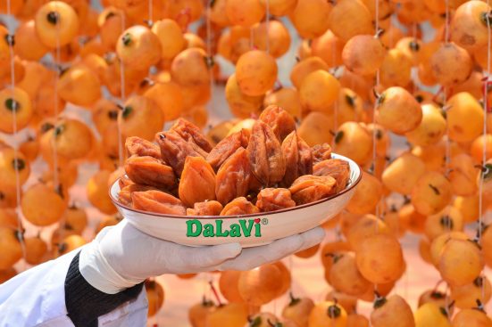 Phân biệt hồng treo gió ngon và hồng treo gió kém chất lượng